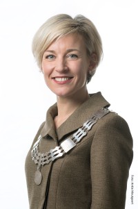 Burgemeester Iris Meerts.jpg